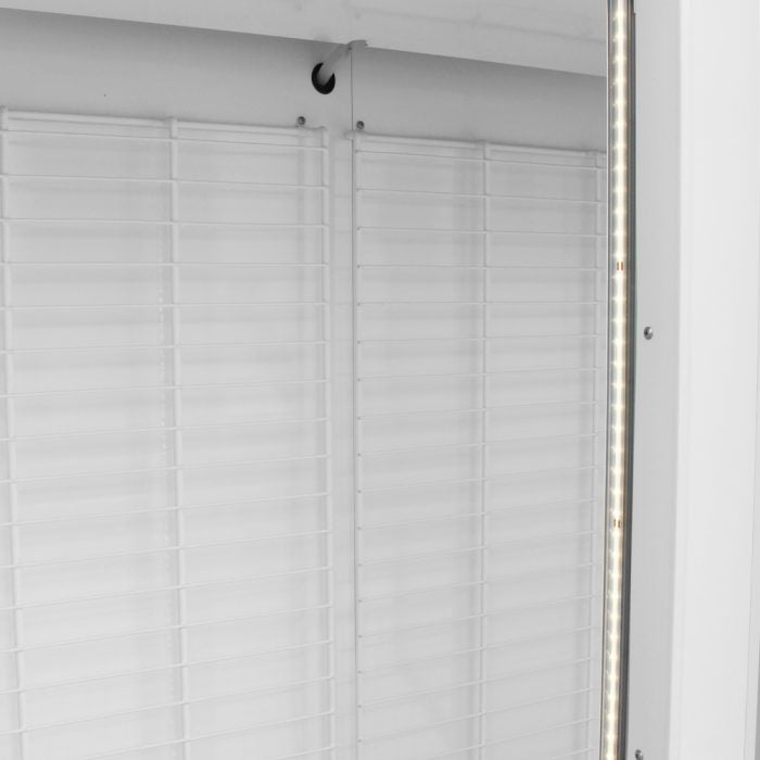 Turbo Air TGIM-49W-N 54" Indoor Ice Merchandiser w/ Bottom Mount Compressor - Glass Door, 115v - Donut-Equipment.com